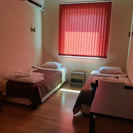 таганрог Hotell Cherven Bryag